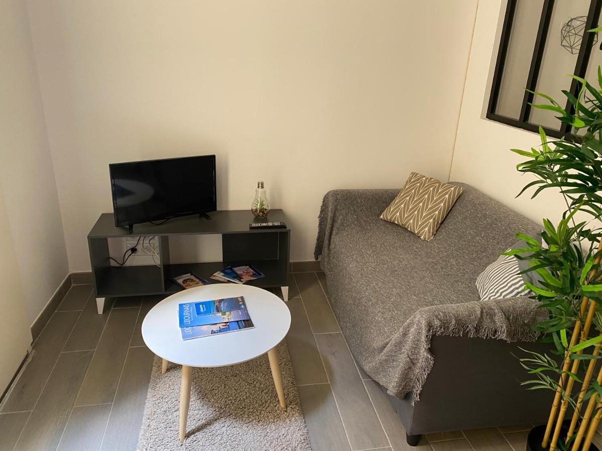 Ferienwohnung Studio Plein Coeur De Libourne Exterior foto